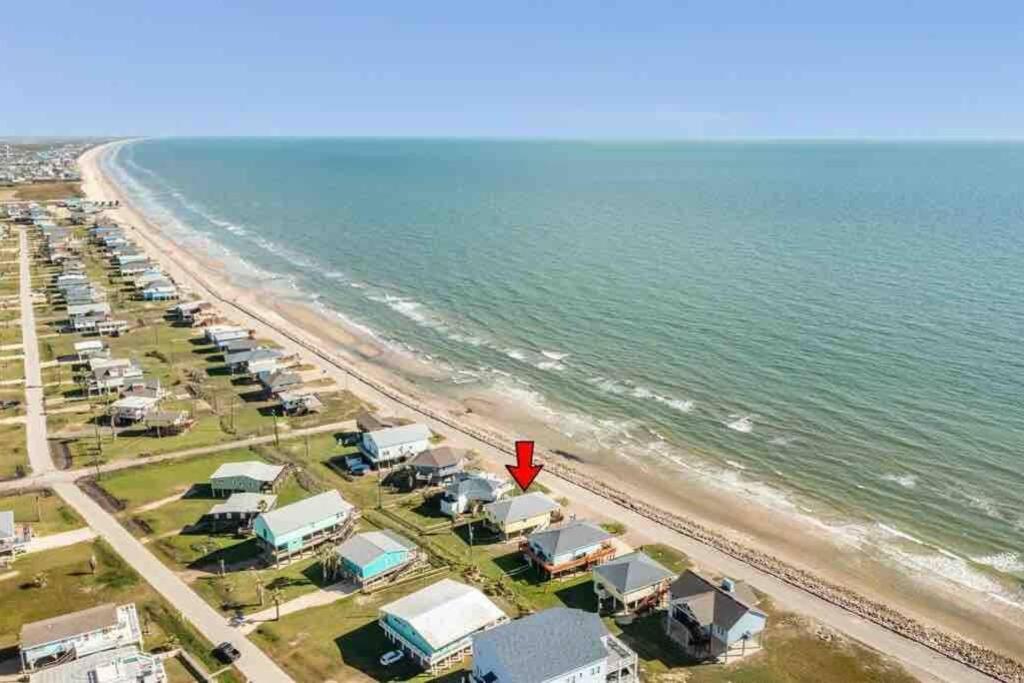 Beach House With Ocean View Surfside Beach Exterior foto