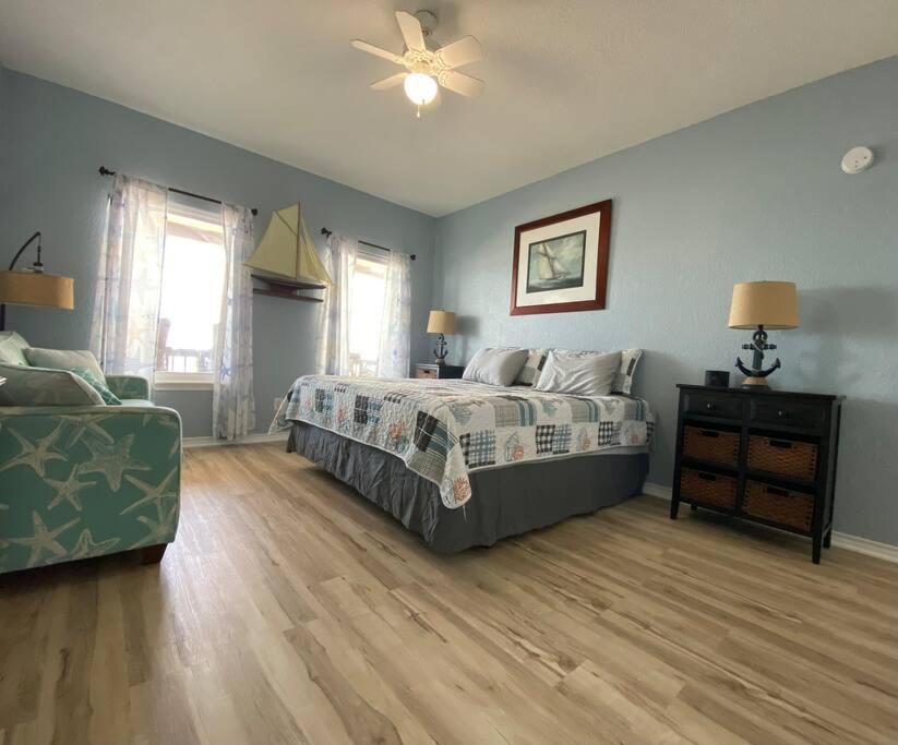 Beach House With Ocean View Surfside Beach Exterior foto